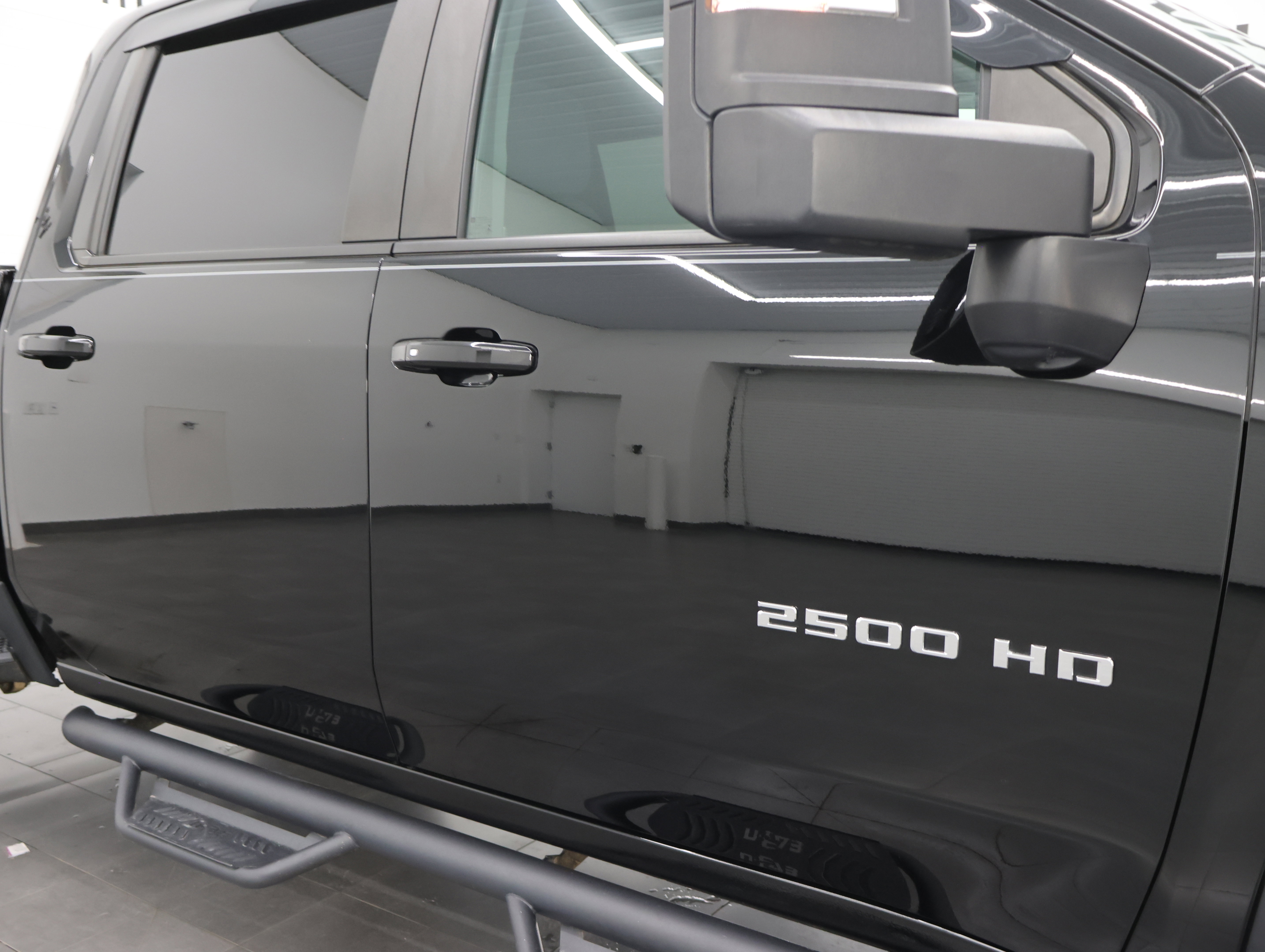 Used 2024 Chevrolet Silverado 2500 LT AWD/4WD image 23