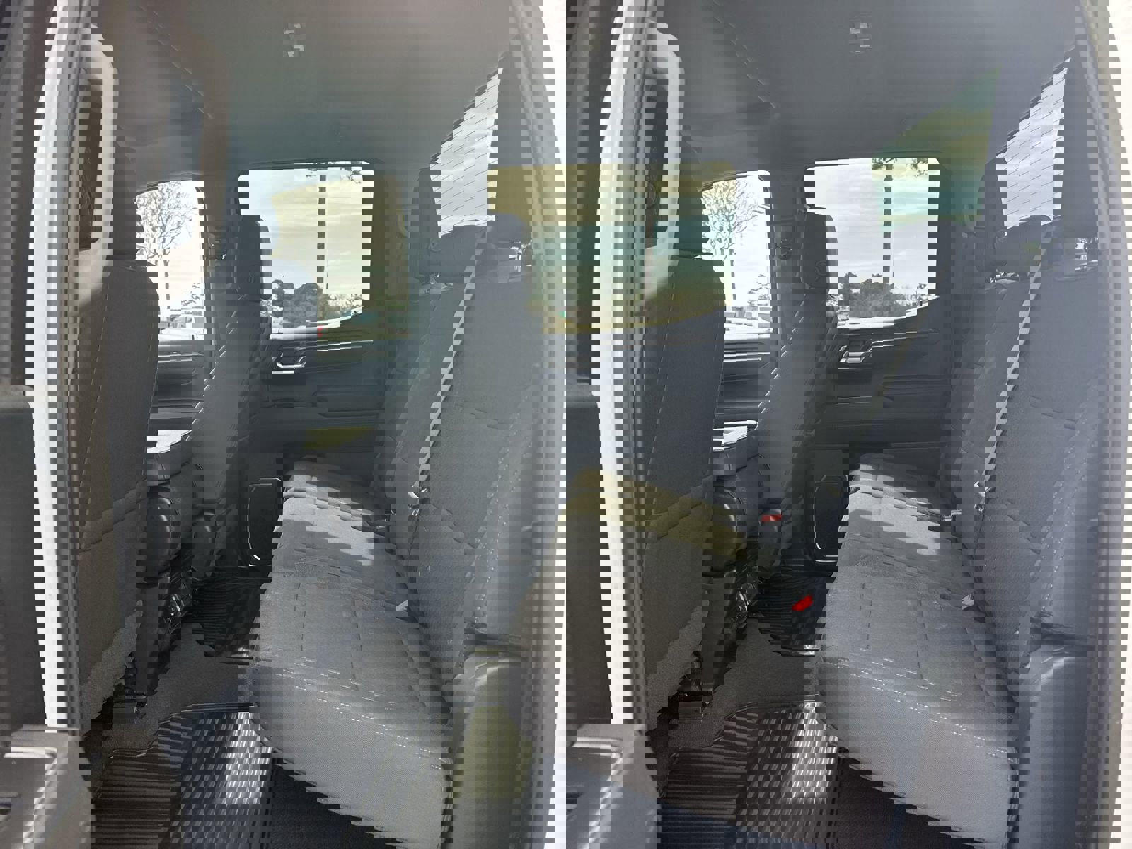 Used 2026 Chevrolet Silverado 1500 LT image 30