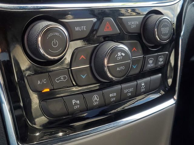 Used 2019 Jeep Grand Cherokee Limited image 28