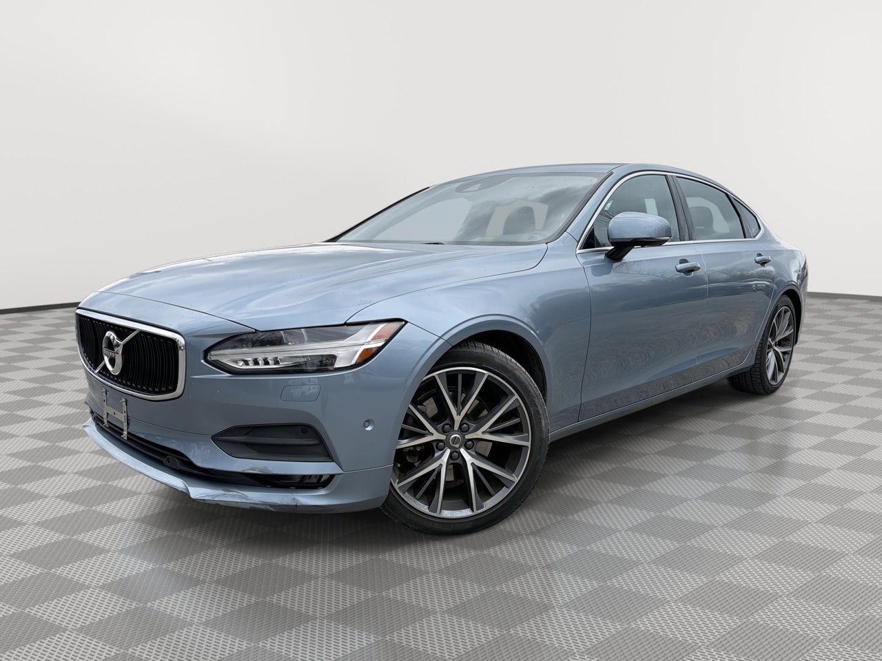 Used 2018 Volvo S90 T5 Momentum