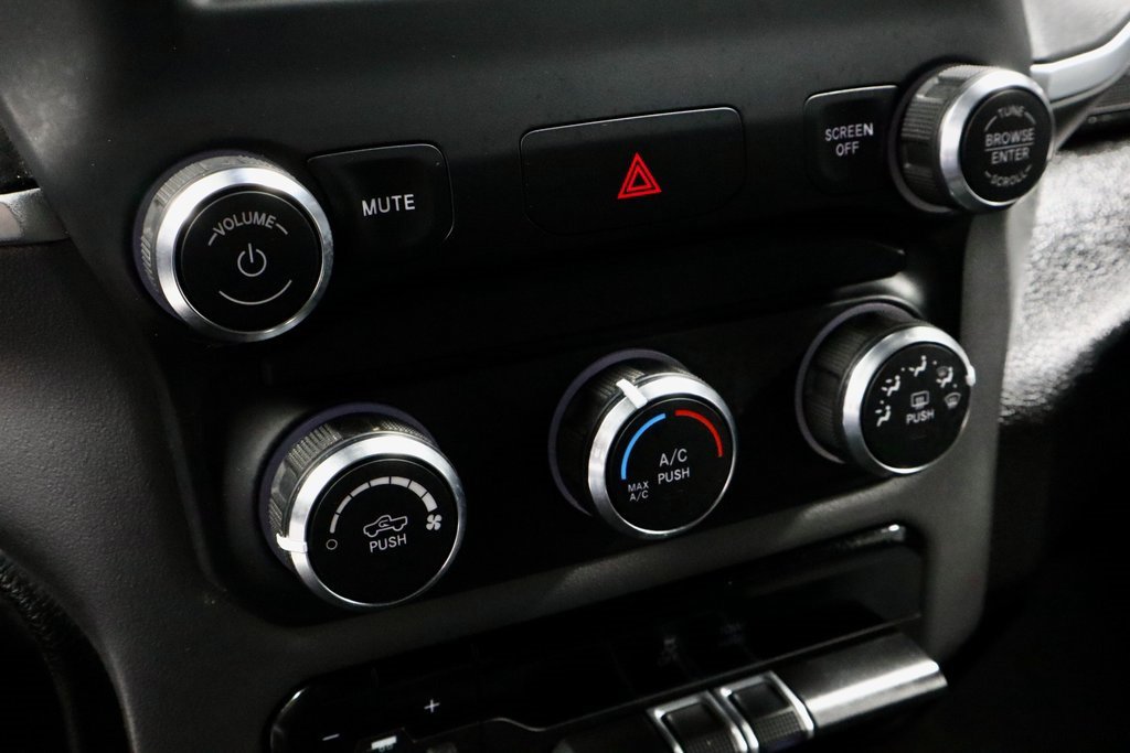 Used 2024 RAM 2500 Big Horn image 30