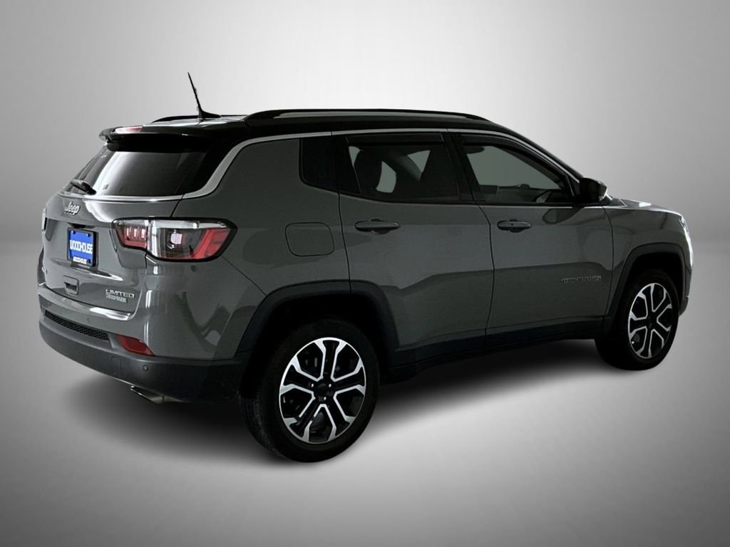Used 2022 Jeep Compass Limited AWD/4WD image 5