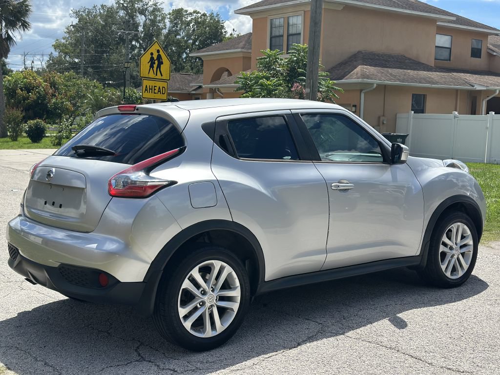 Used 2017 Nissan Juke S FWD image 15