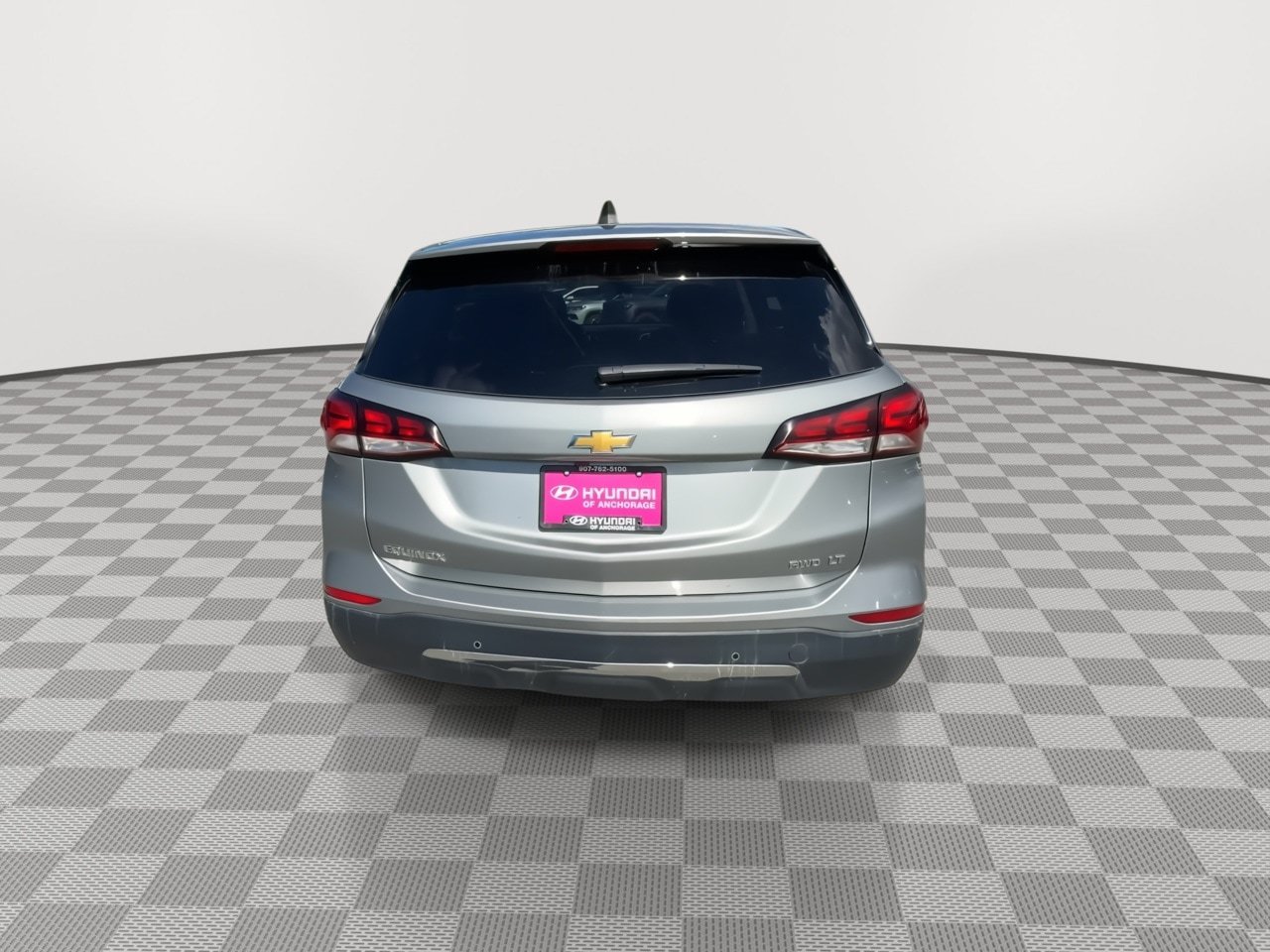 Used 2024 Chevrolet Equinox LT AWD/4WD image 7