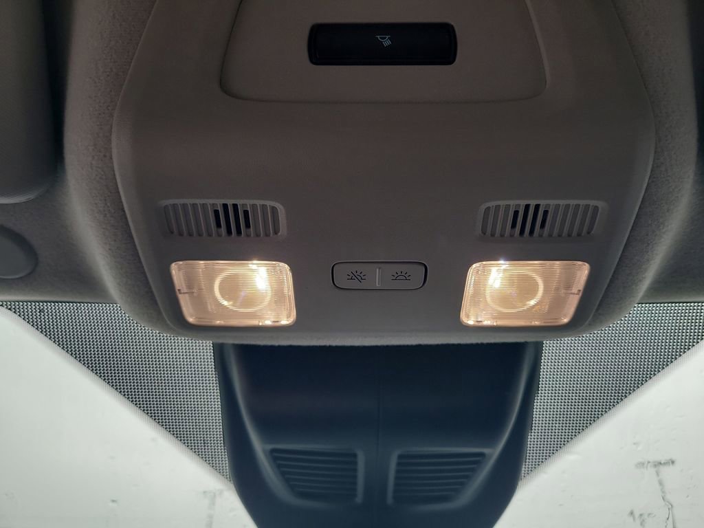 New 2025 Ford Transit 250 148 Medium Roof w/ Load Area Protection Package image 20