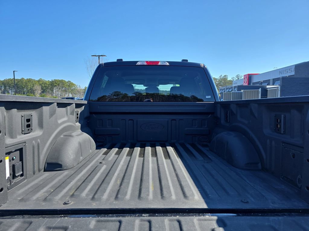 Used 2025 Ford F150 XLT w/ Equipment Group 301A Standard image 15