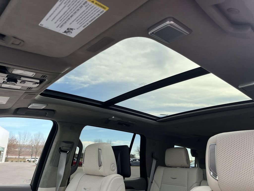 New 2025 Cadillac Escalade Sport Platinum image 30
