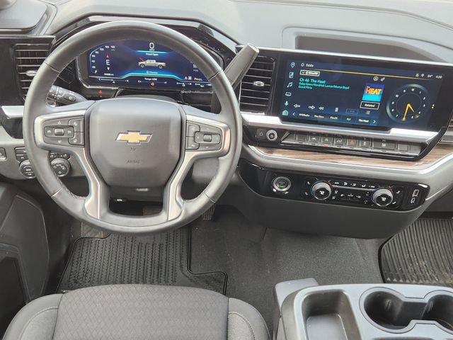 Used 2023 Chevrolet Silverado 1500 LT AWD/4WD image 27