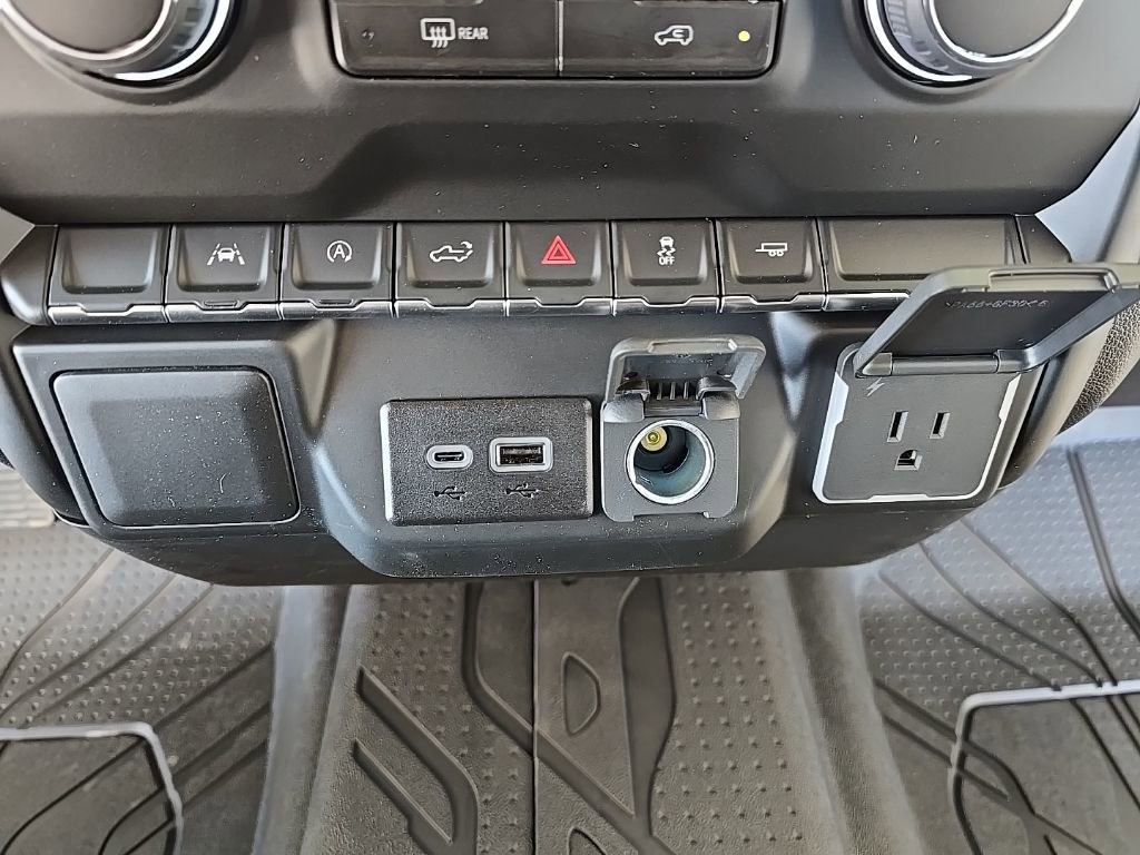 New 2026 Chevrolet Silverado 1500 Custom w/ Turbomax Blackout Package image 22
