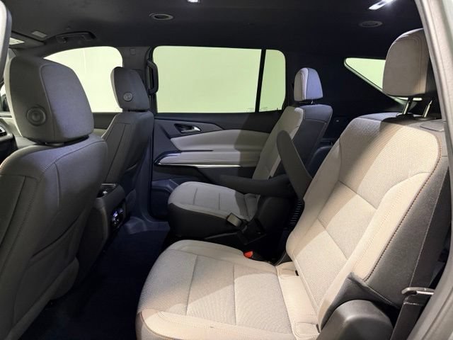 Used 2024 Chevrolet Traverse LT AWD/4WD image 25