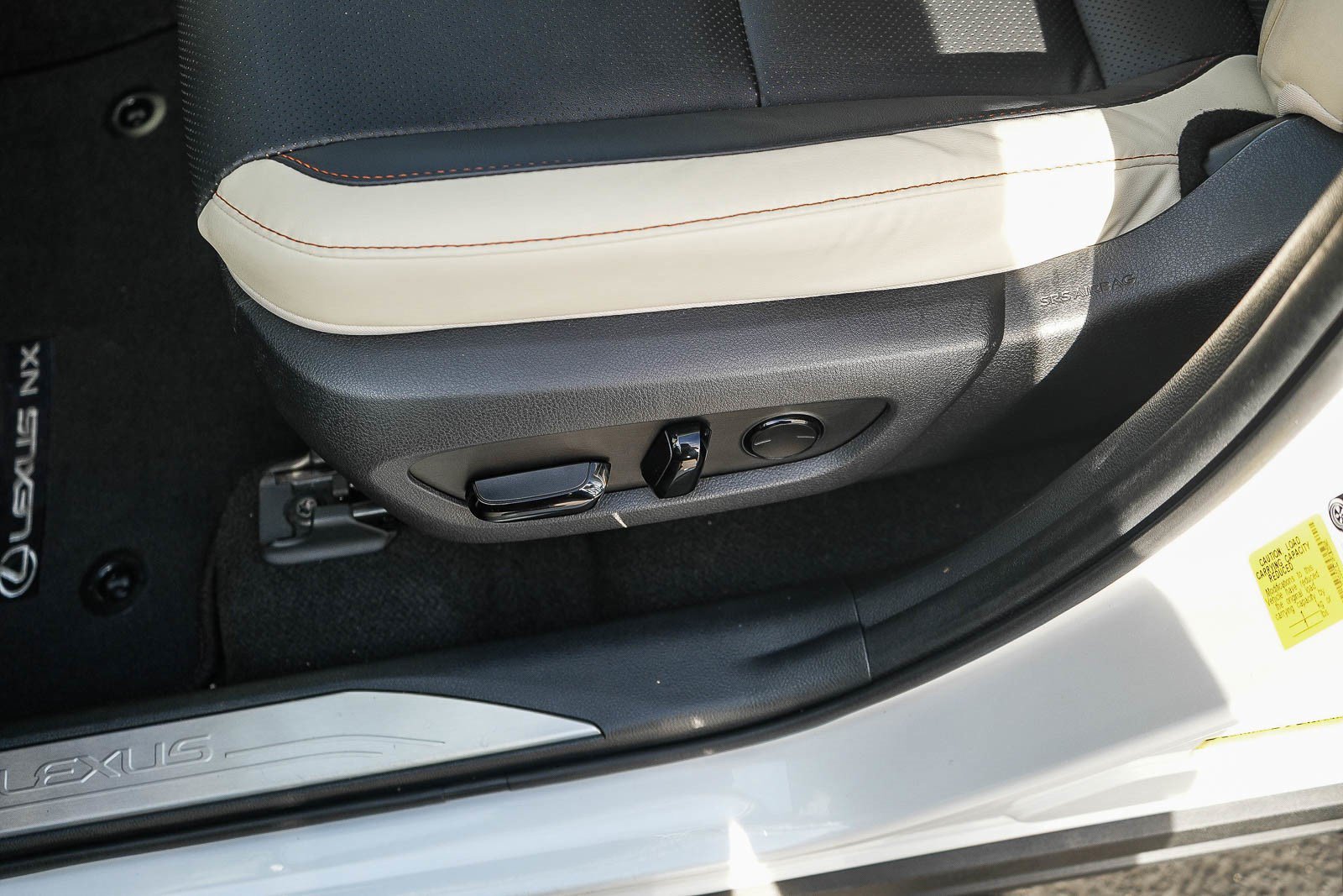 Used 2024 Lexus NX 350 AWD image 19