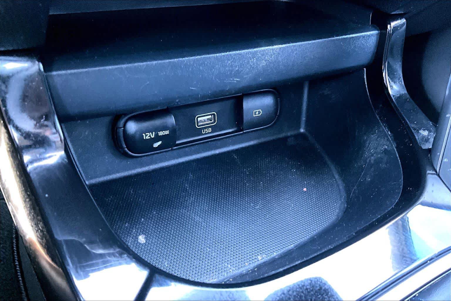 Used 2023 Kia Seltos S w/ Navigation Package FWD image 33
