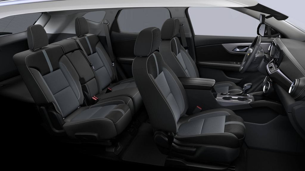 New 2025 Chevrolet Blazer LT w/ Midnight/Sport Edition FWD image 36