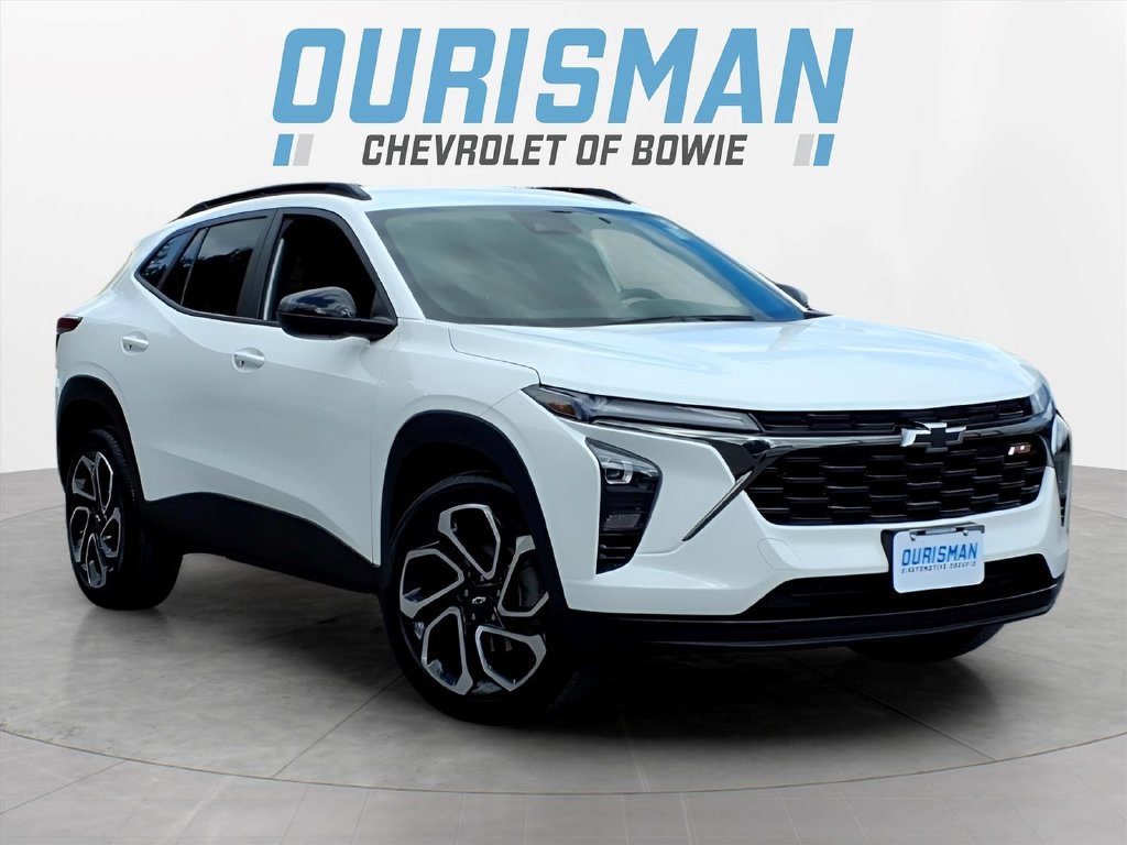Used 2025 Chevrolet Trax RS w/ Driver Confidence Package