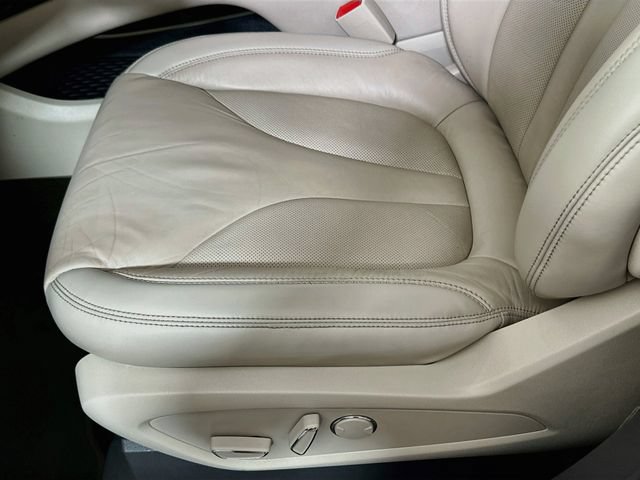 Used 2018 Lincoln MKX Select AWD/4WD image 23