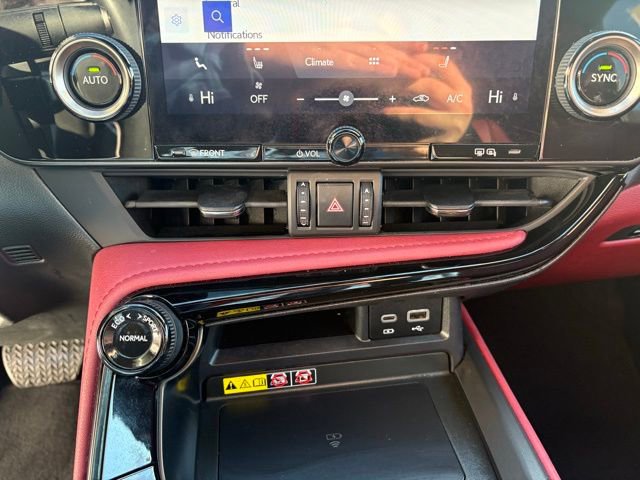 Used 2025 Lexus NX 250 FWD image 17