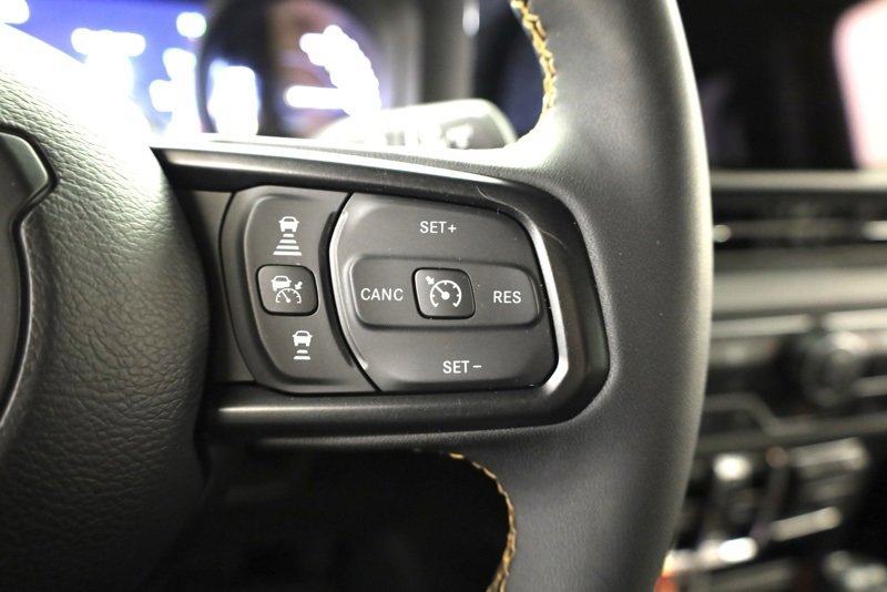 Used 2024 Jeep Wrangler Unlimited image 29