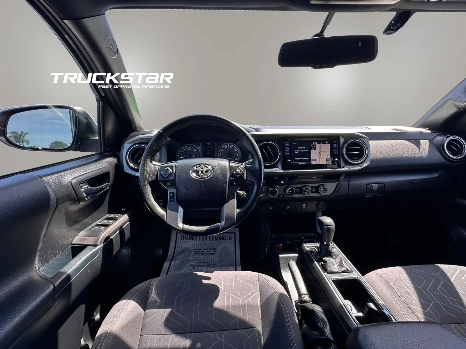 Used 2017 Toyota Tacoma TRD Off-Road w/ Tow Package AWD/4WD image 32
