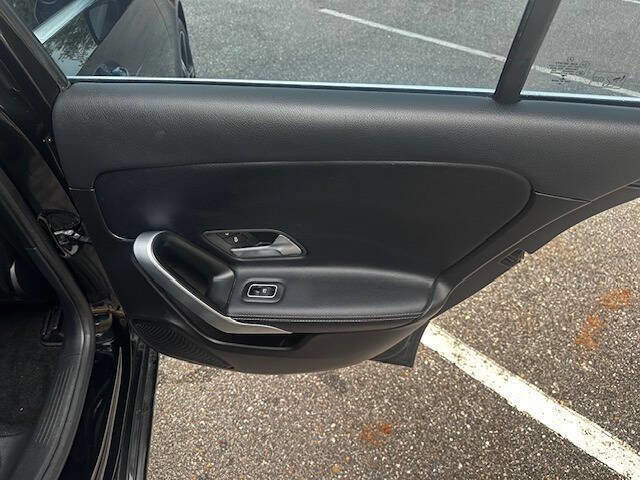 Used 2019 Mercedes-Benz A 220 4MATIC w/ Premium Package image 21
