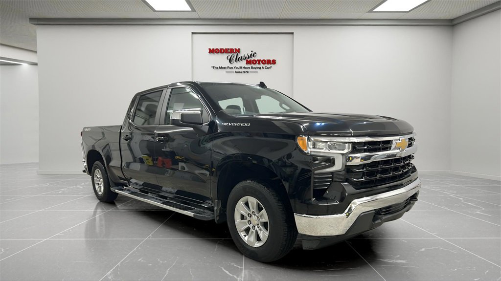 Used 2024 Chevrolet Silverado 1500 LT w/ Protection Package image 1