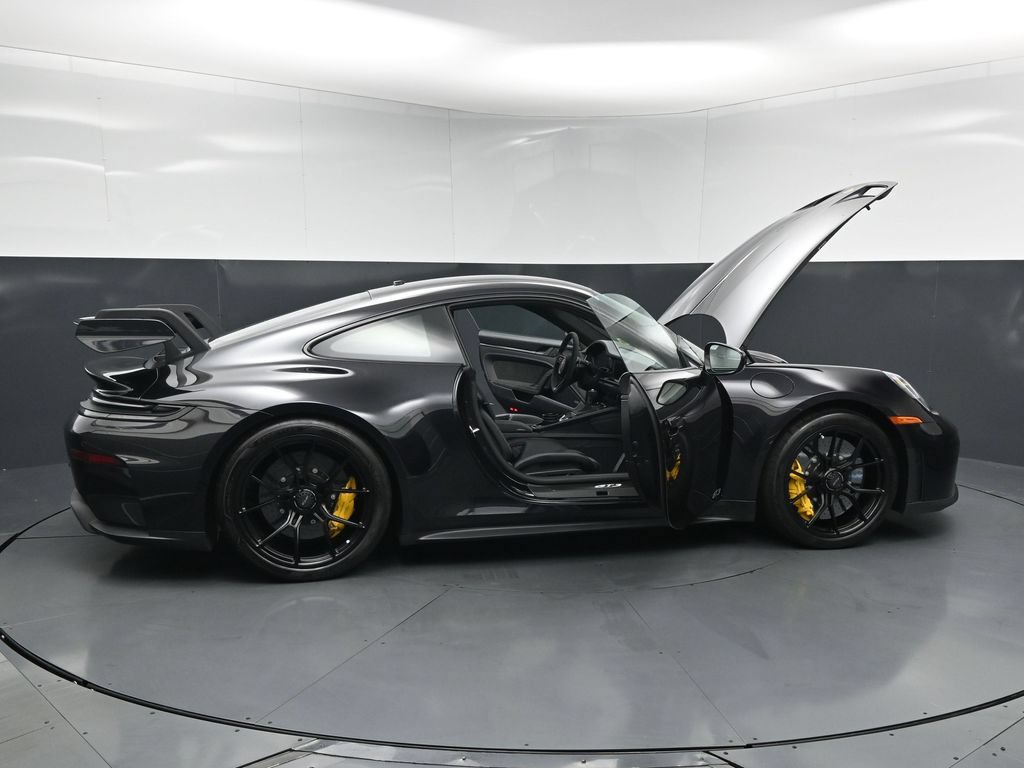 Certified 2026 Porsche 911 GT3 w/ Chrono Package RWD image 36