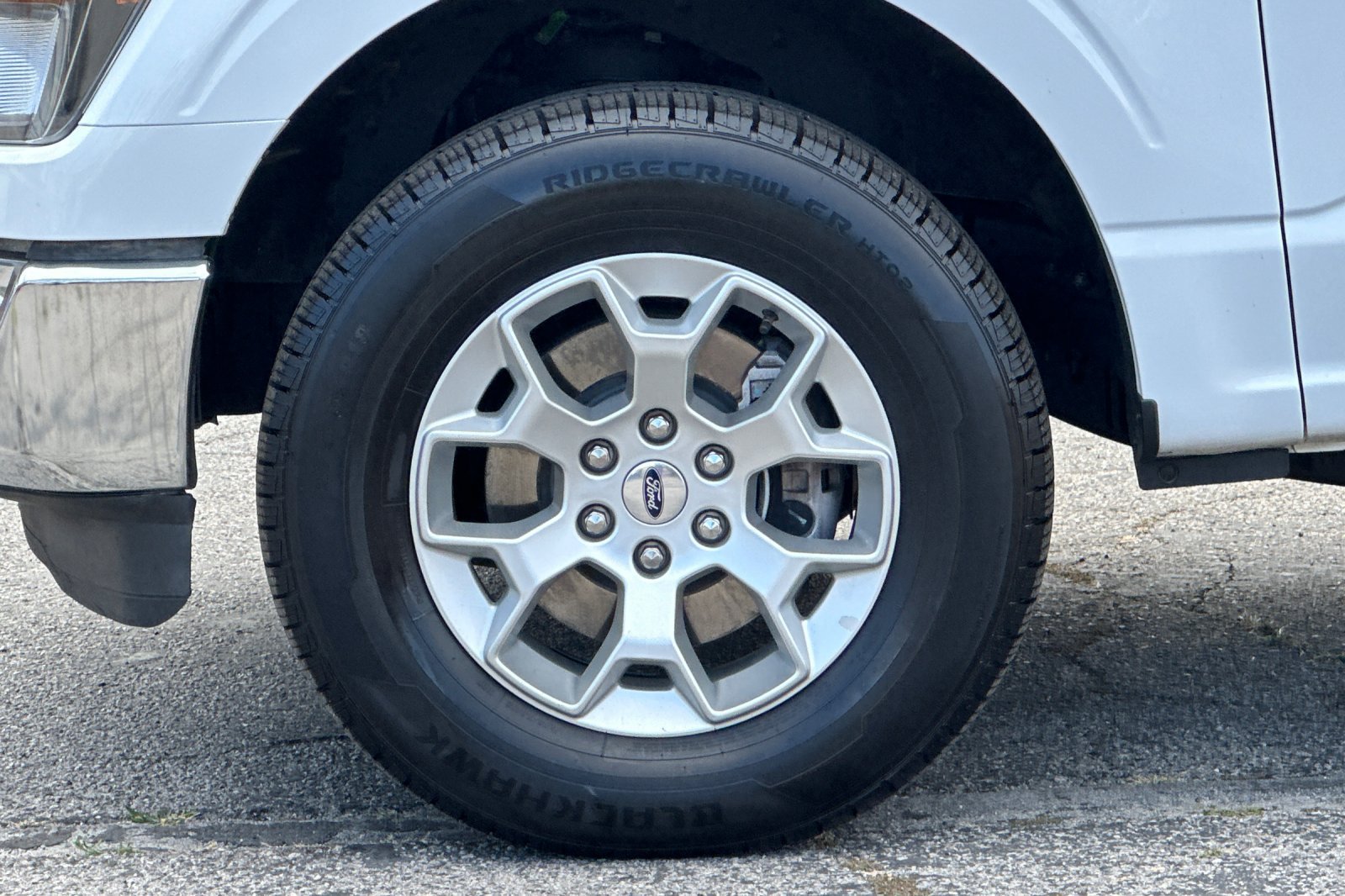 Used 2023 Ford F150 XLT AWD/4WD image 24