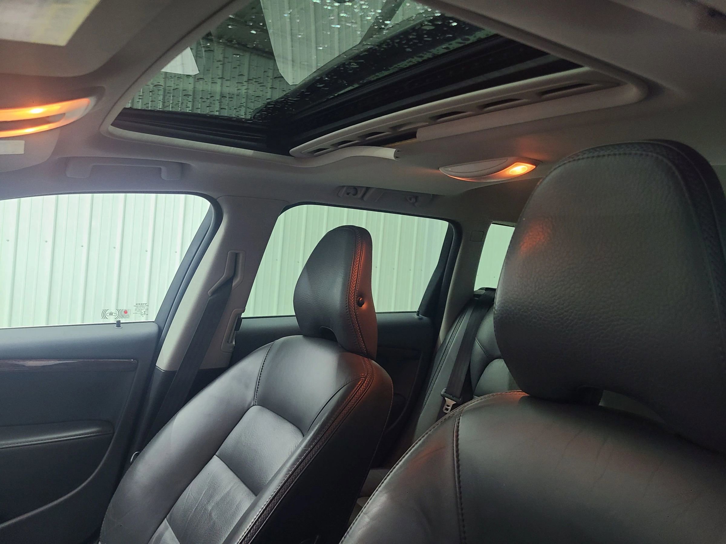 Used 2013 Volvo XC70 3.2 image 20