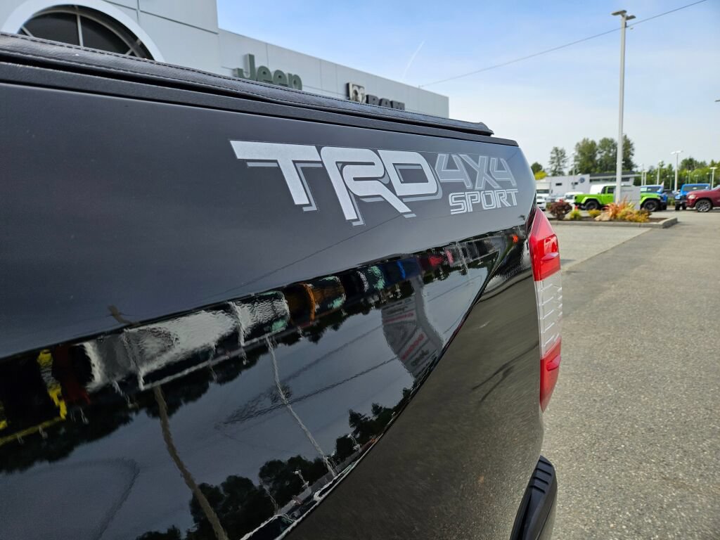 Used 2020 Toyota Tundra SR5 AWD/4WD image 12
