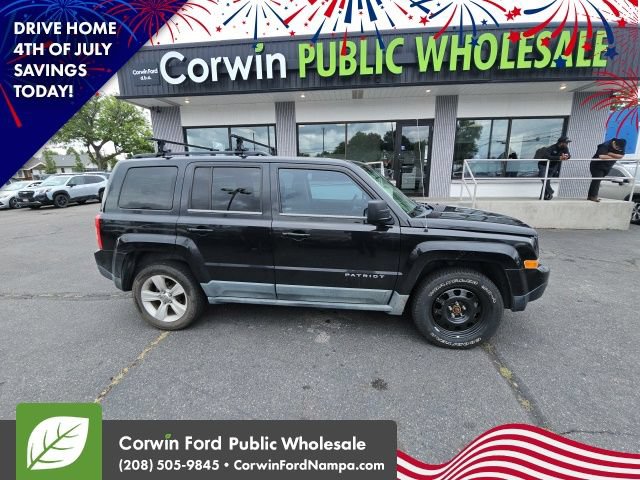Used 2011 Jeep Patriot Latitude AWD/4WD image 8