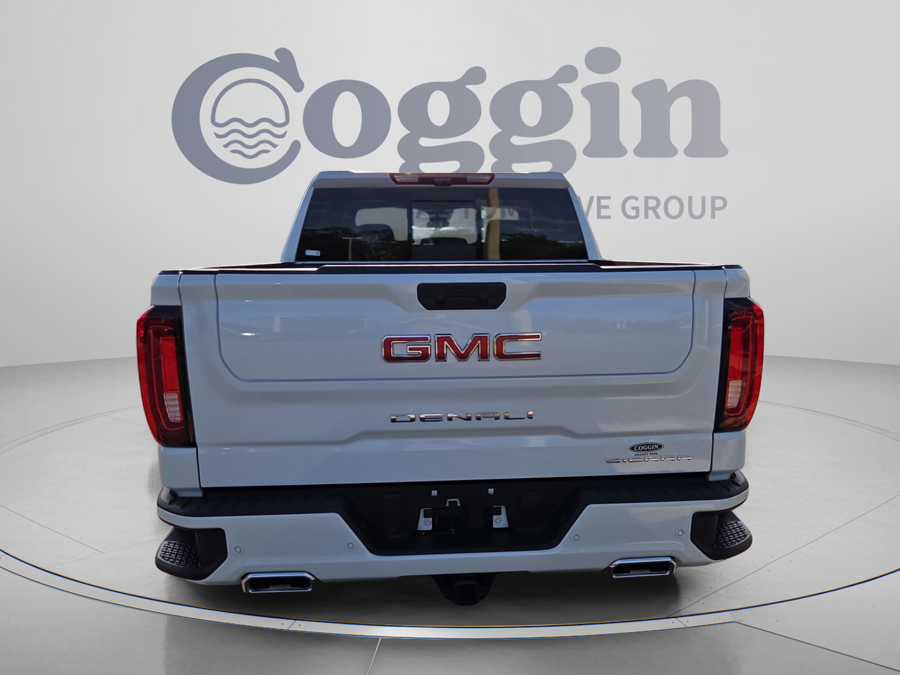 New 2026 GMC Sierra 1500 Denali w/ Denali Reserve Package AWD/4WD image 4