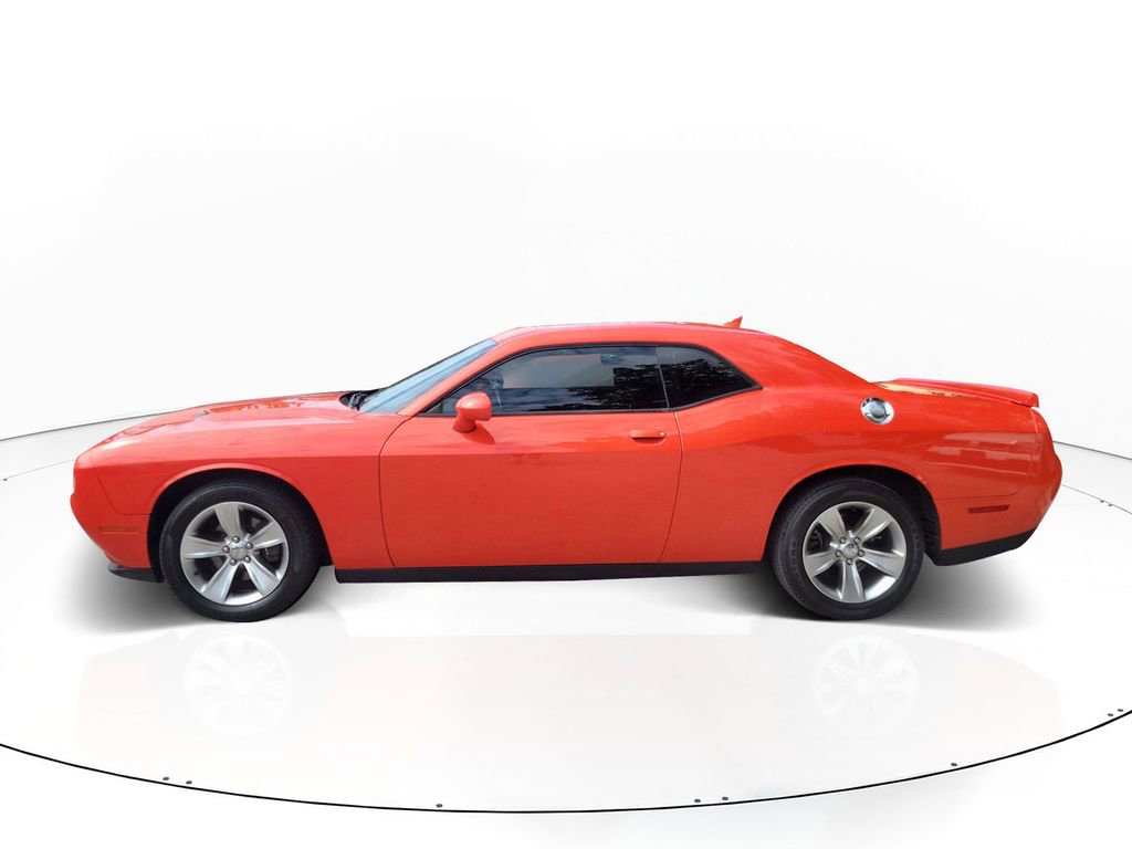 Used 2017 Dodge Challenger SXT w/ Sound Group image 5