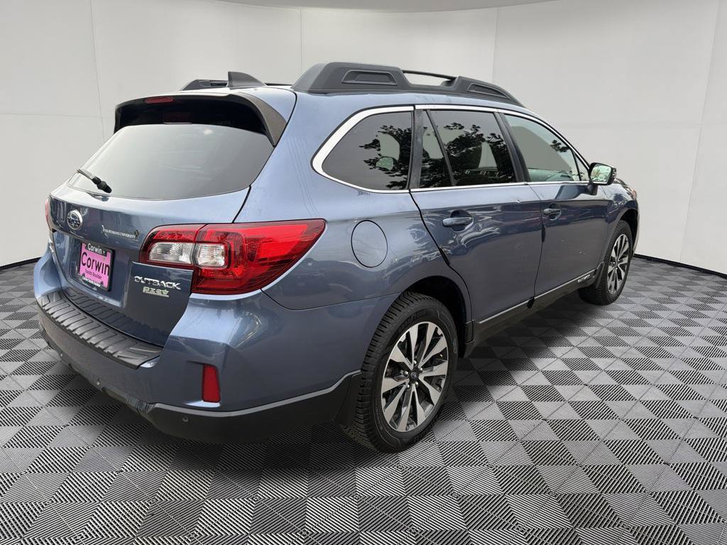 Used 2017 Subaru Outback 2.5i Limited AWD/4WD image 8