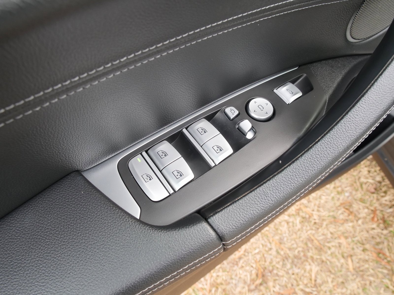 Used 2021 BMW X3 xDrive30i w/ Premium Package image 19