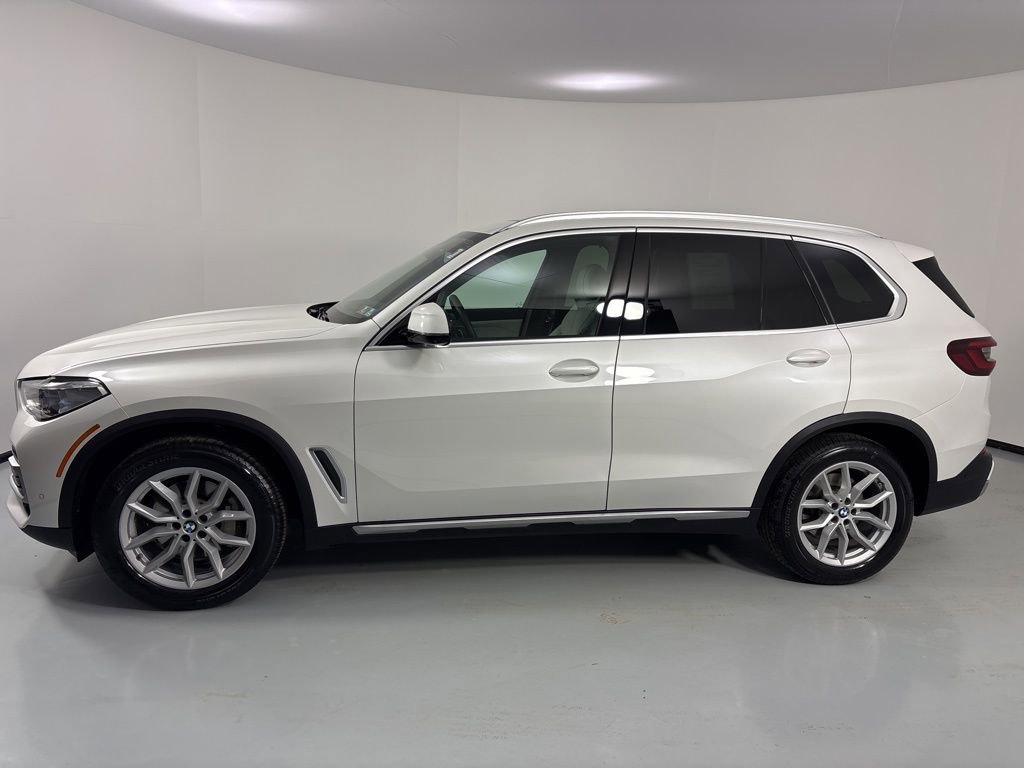 Certified 2023 BMW X5 xDrive40i w/ Executive Package image 4