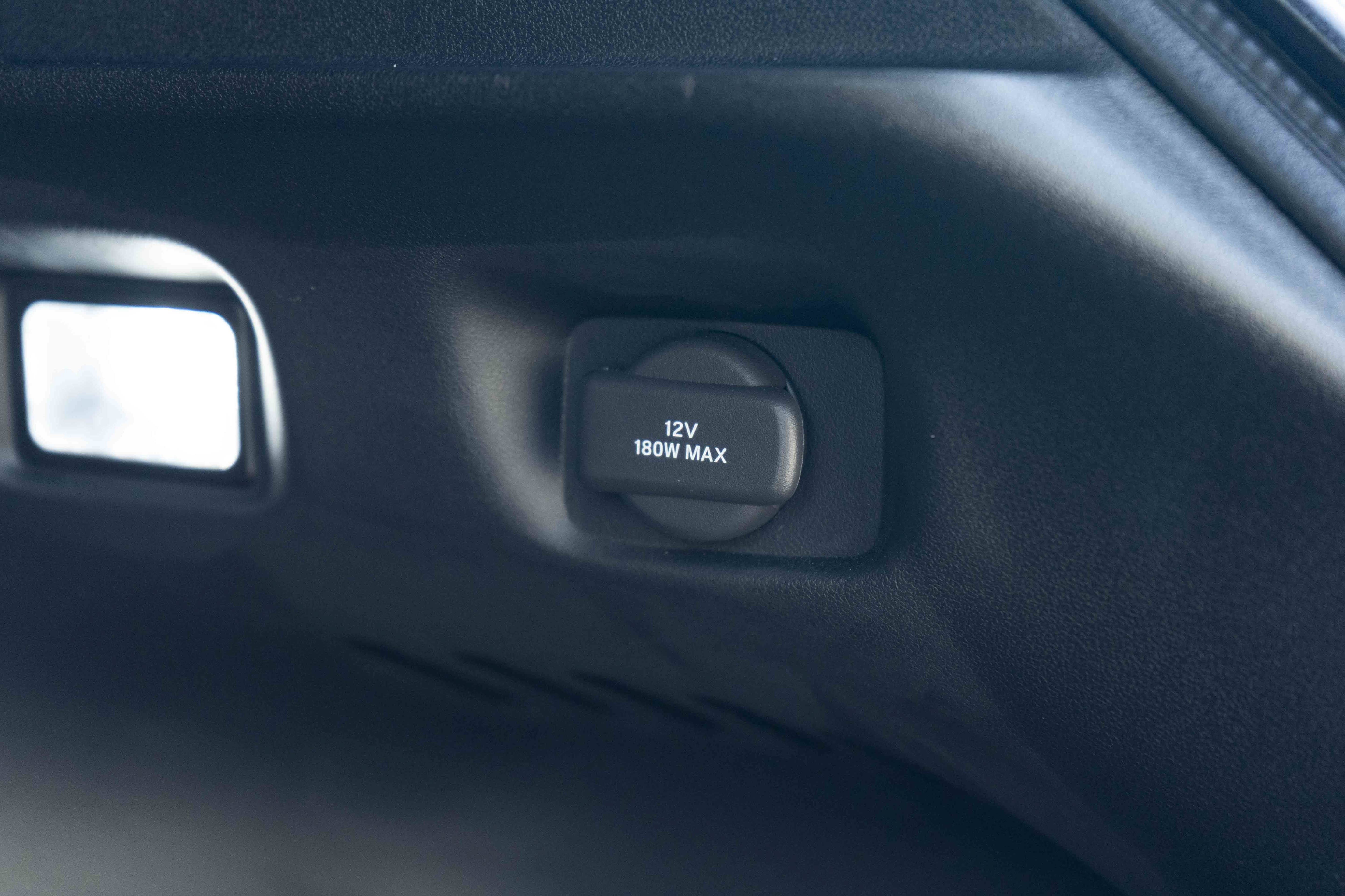 Certified 2025 Honda HR-V Sport image 41