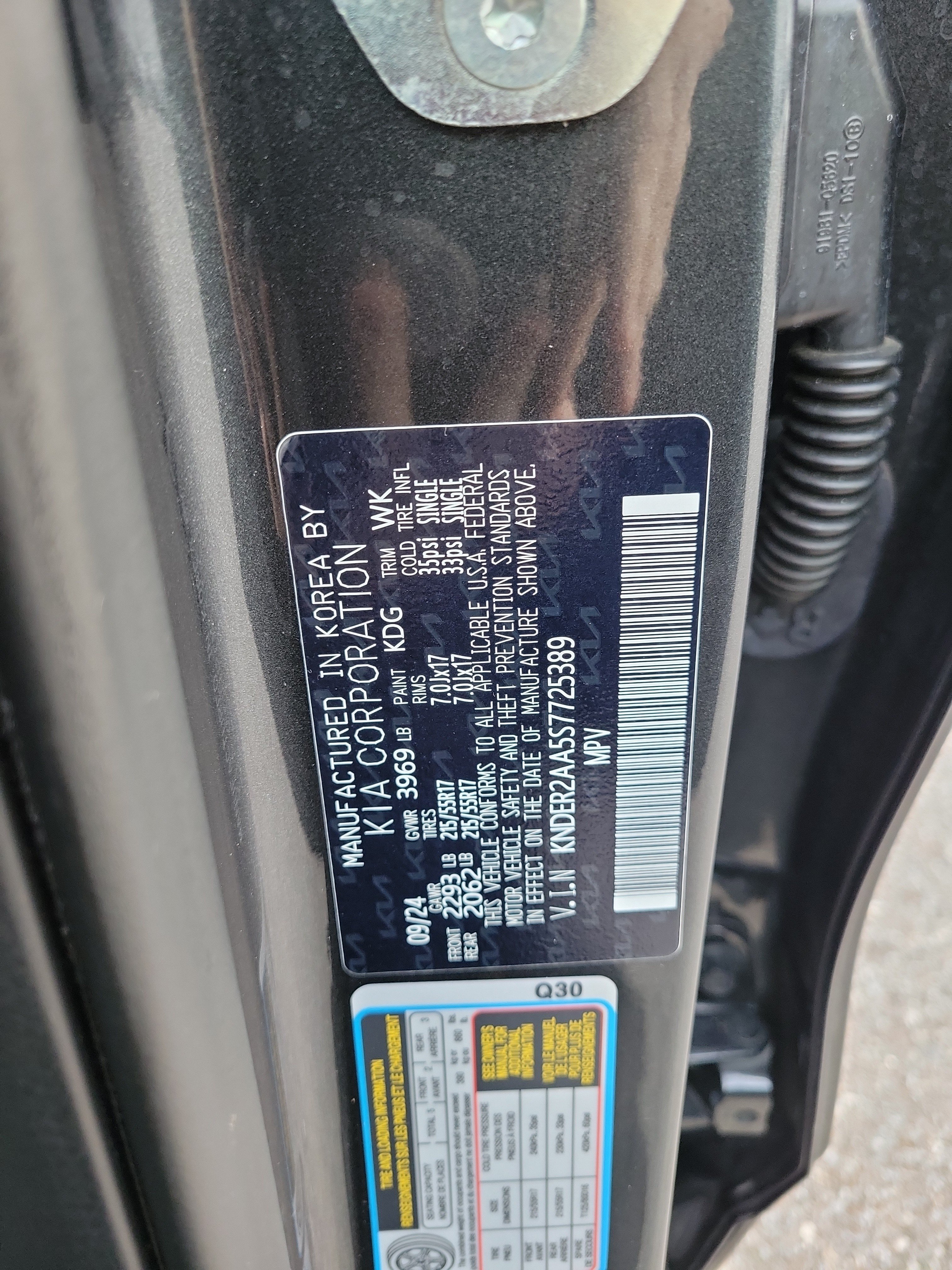 Certified 2025 Kia Seltos EX w/ EX Sunroof Package FWD image 31