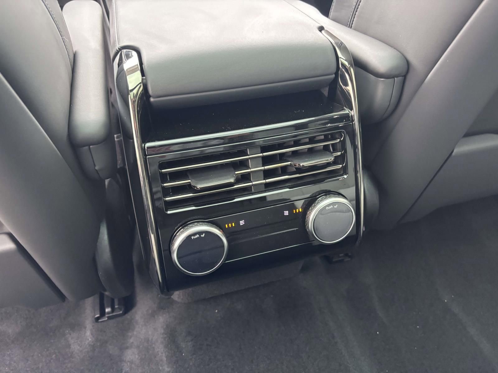 New 2026 Land Rover Range Rover Sport Dynamic SE image 27