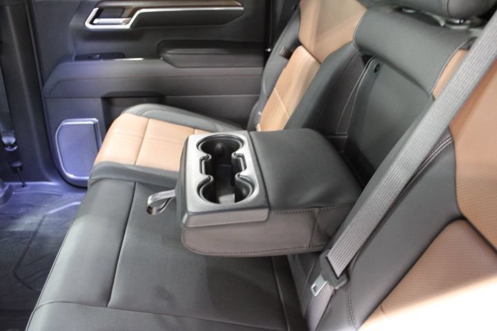 New 2026 Chevrolet Silverado 1500 High Country AWD/4WD image 25