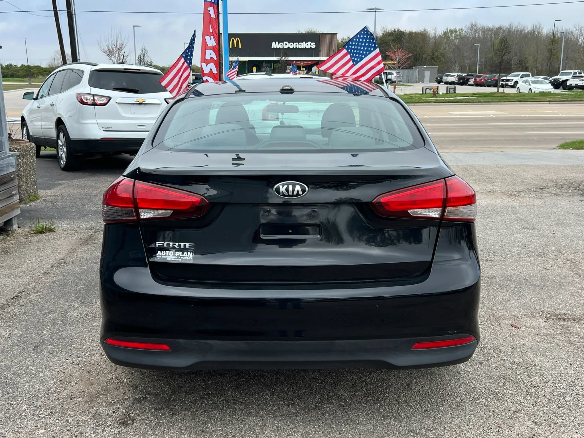 Used 2018 Kia Forte LX FWD image 7