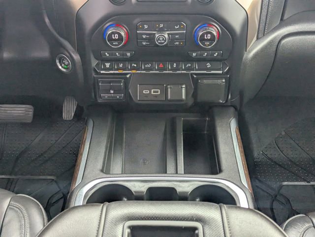 Used 2020 Chevrolet Silverado 2500 High Country w/ Z71 Off-Road Package image 18