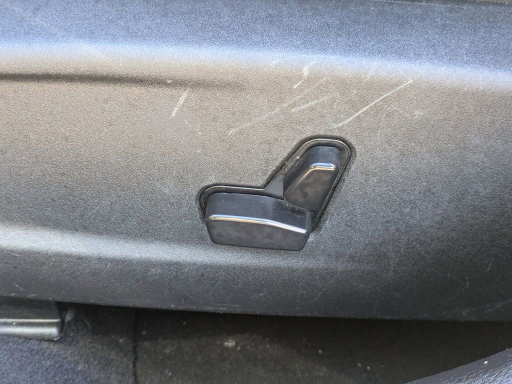 Used 2023 Dodge Charger GT image 17