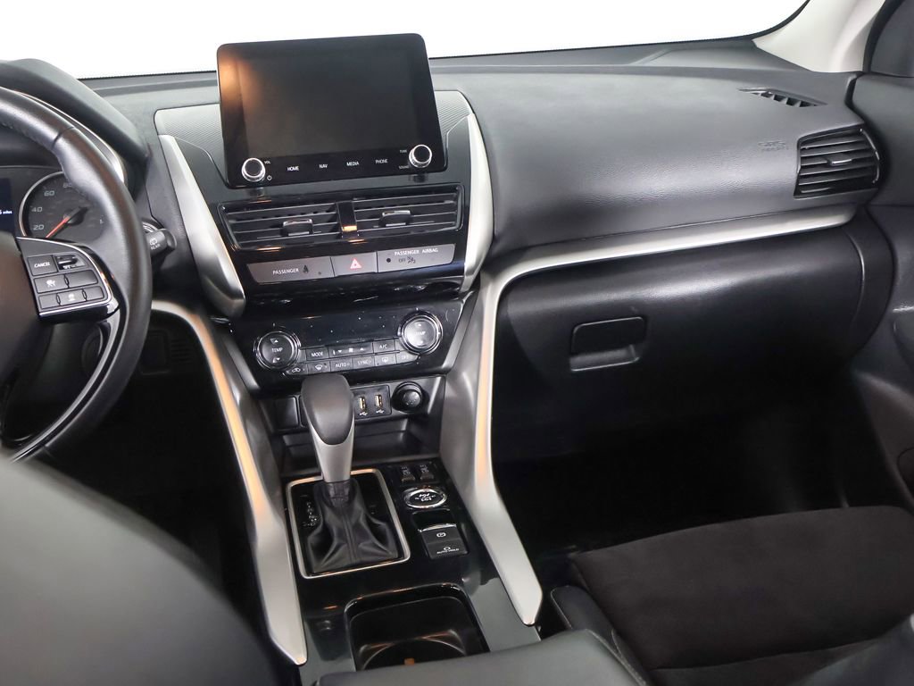 Used 2025 Mitsubishi Eclipse Cross SE image 33