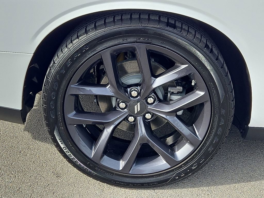 Used 2023 Dodge Challenger R/T w/ Blacktop Package image 7