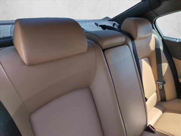 Used 2015 BMW 750Li xDrive image 22