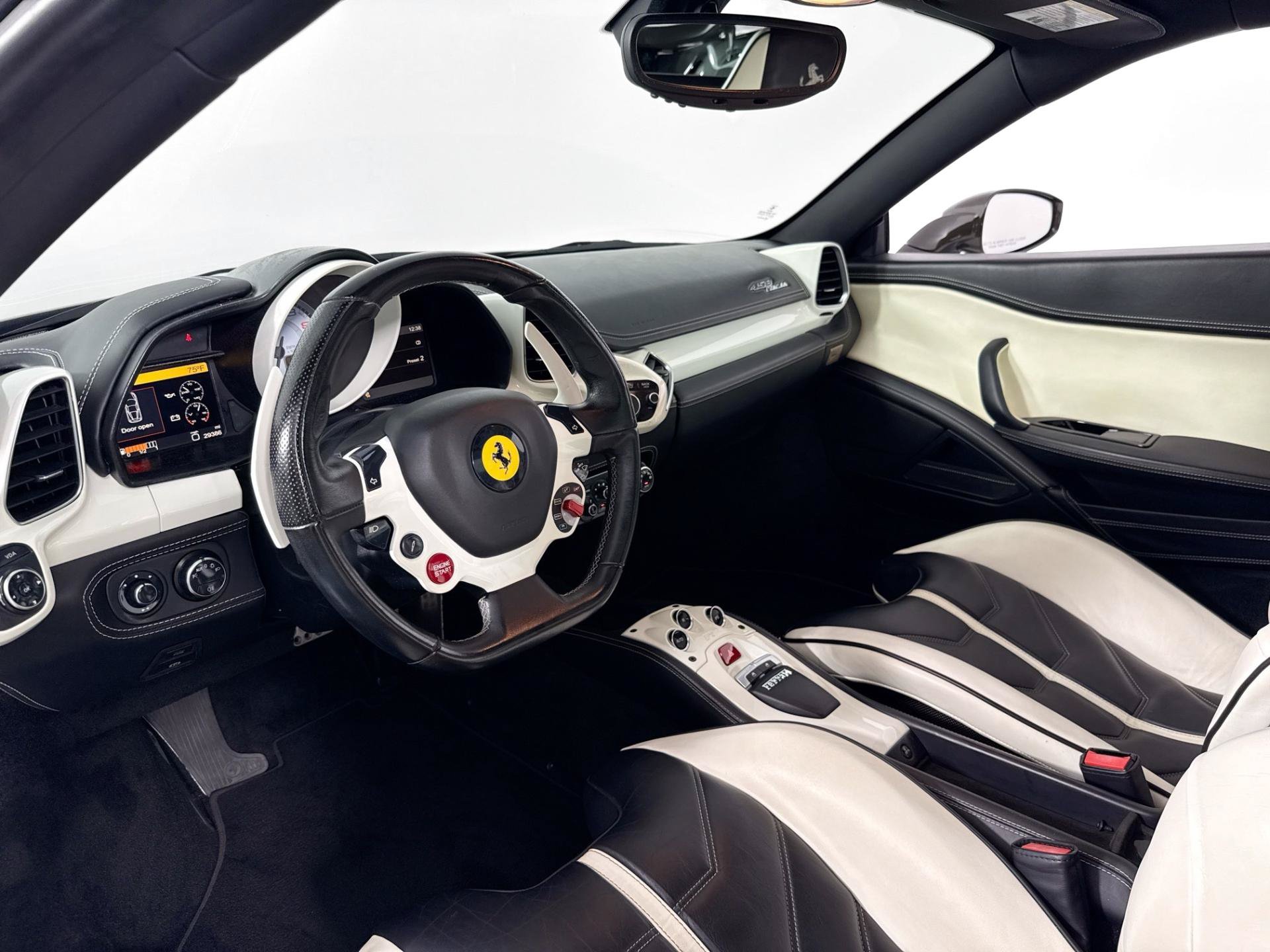 Used 2010 Ferrari 458 Italia Coupe RWD image 19