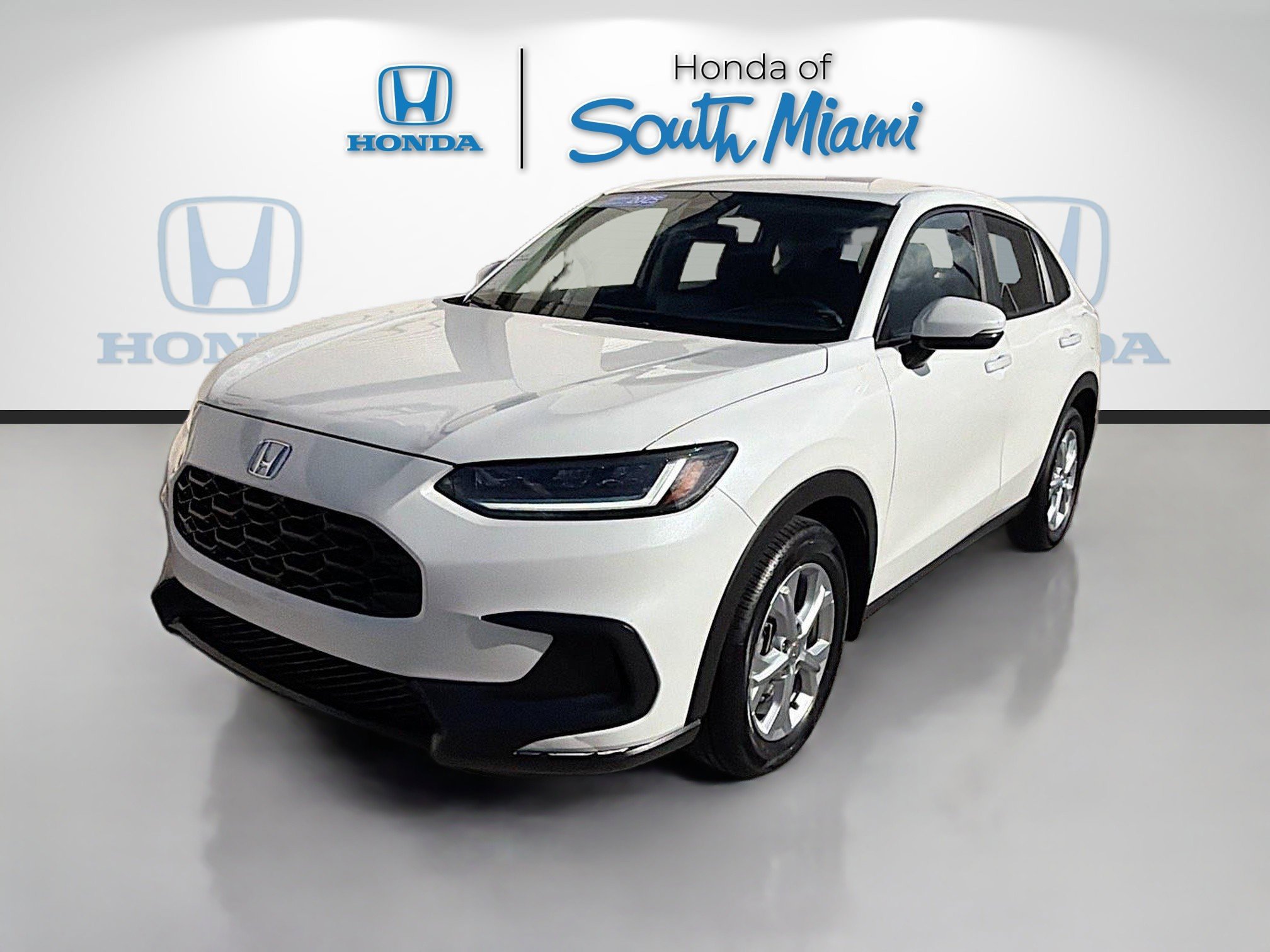 Certified 2025 Honda HR-V LX image 3