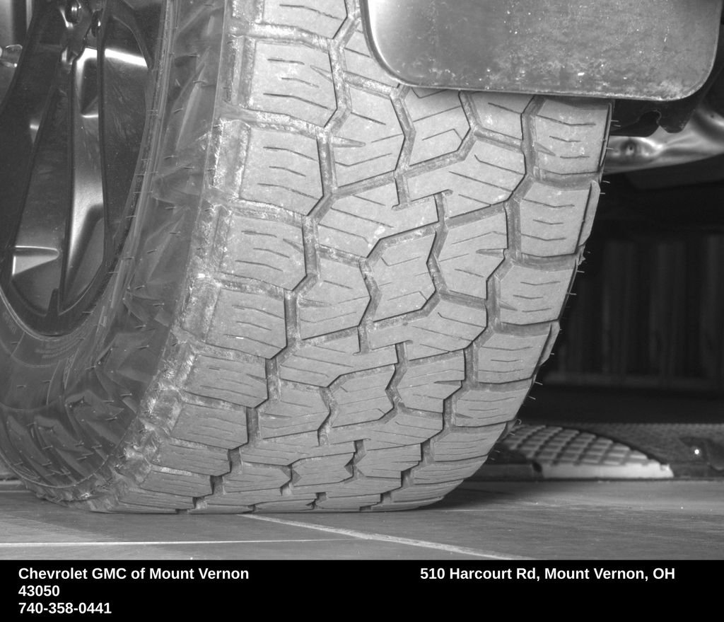 Used 2024 Toyota Tundra Platinum w/ TRD Off-Road Package image 16