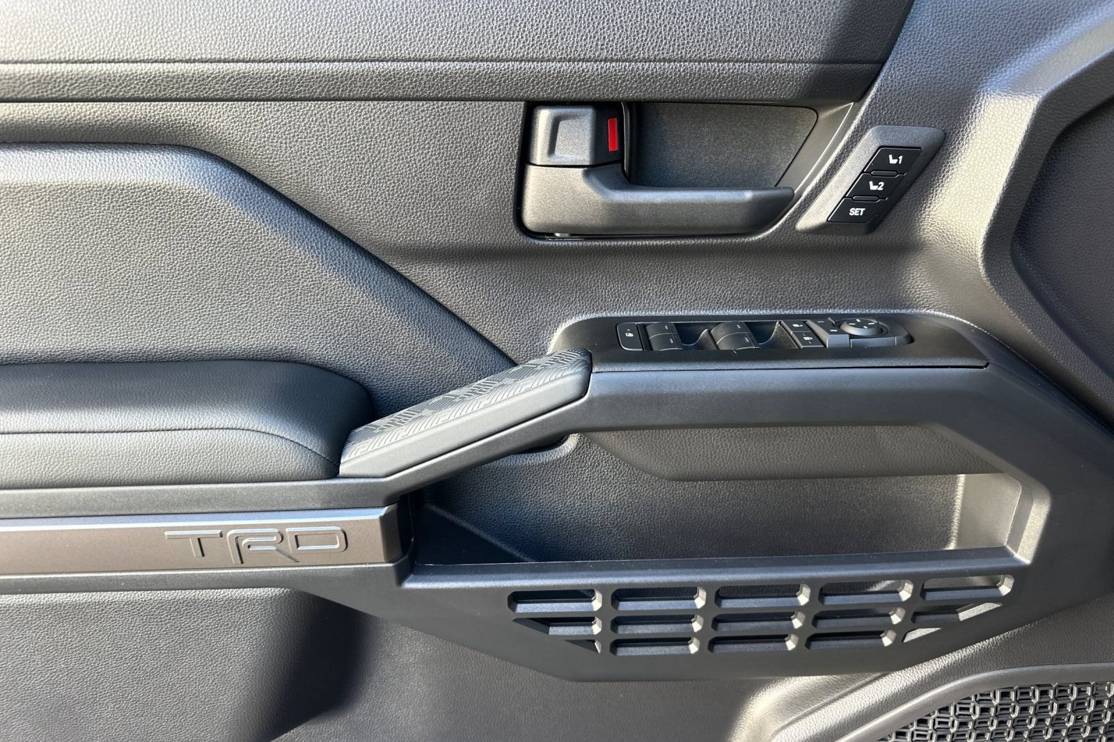 New 2025 Toyota 4Runner TRD Sport Premium AWD/4WD image 11