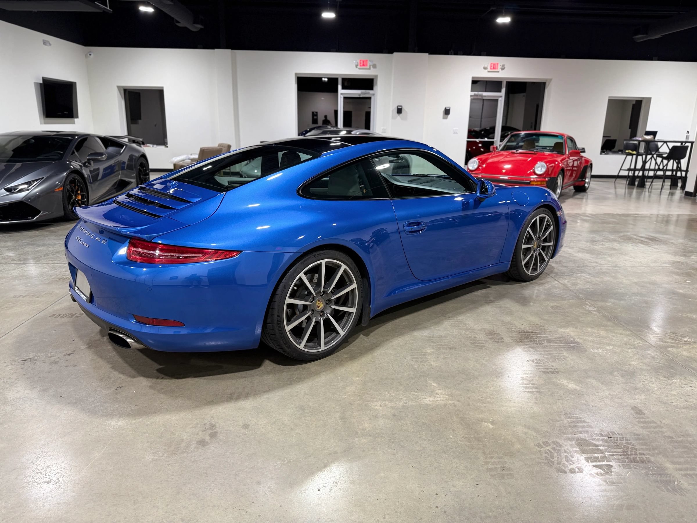 Used 2015 Porsche 911 Carrera image 28