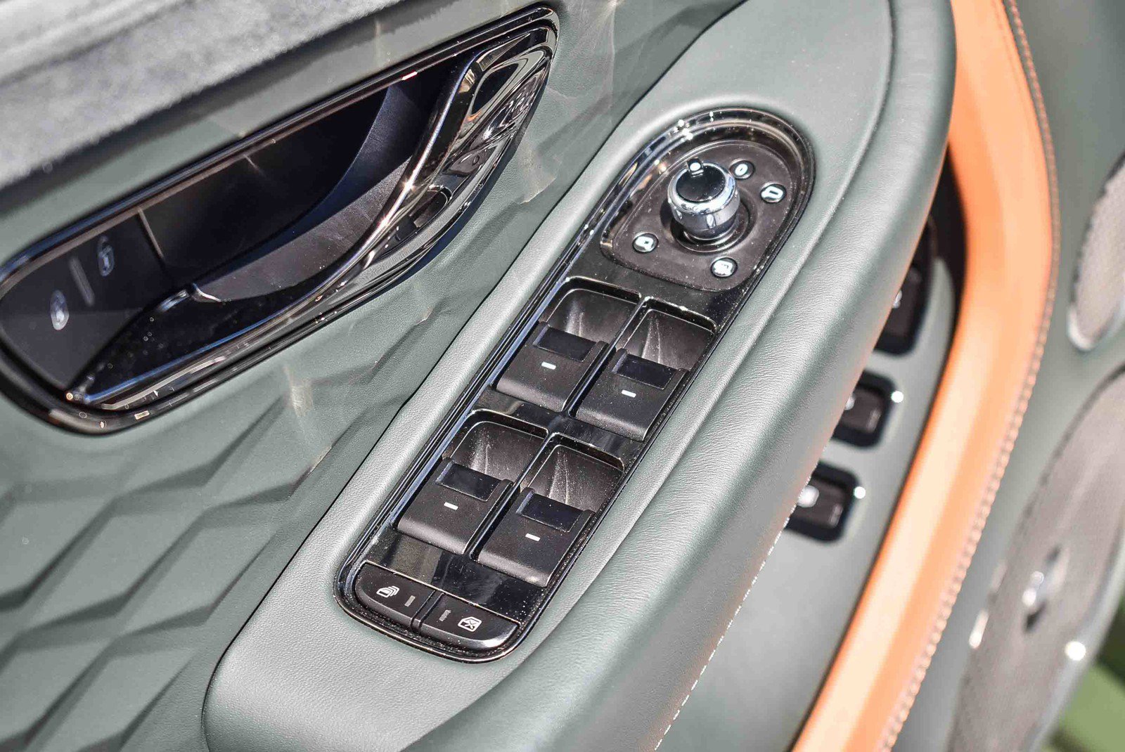 Used 2025 Bentley Continental GT Speed image 21